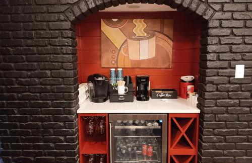 The Castle Hideaway Pool-16 plus-Guests-Game Room - Foto 36