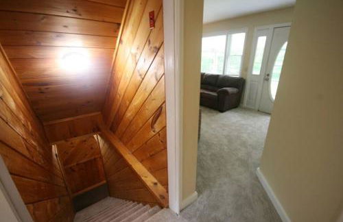 Outdoor Playground on Lake and Close to Skiing - Foto 21