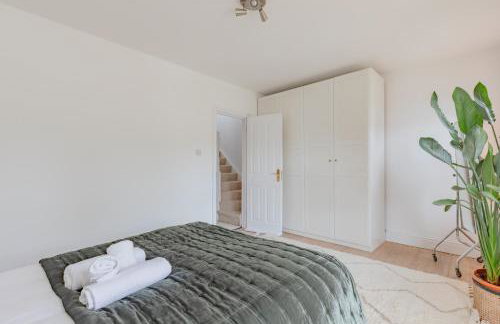 Luxuriously Curated 4BD Home Stoke Newington - Foto 44
