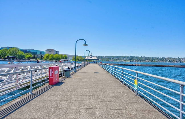 Lakeview Home in Renton, Walk to Beach, AC, Fenced - Photo 39