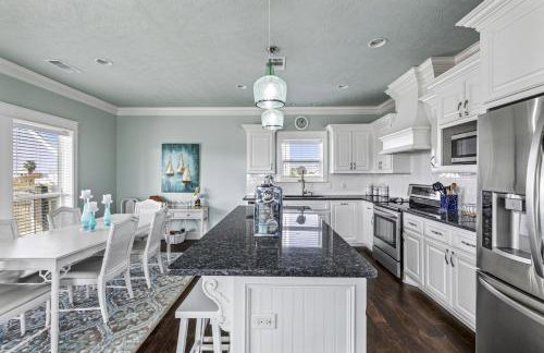 Near beach BBQ Grill Swing Sweeping Deck Updated - Foto 6