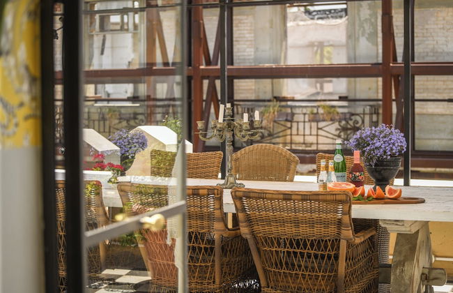 Elegant 1BR Apt w Balcony in the City - Photo 35