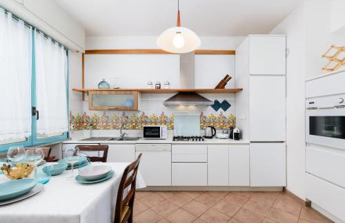'Casa di Vivi' 300m from the beach Free Wifi Netflix - Photo 4
