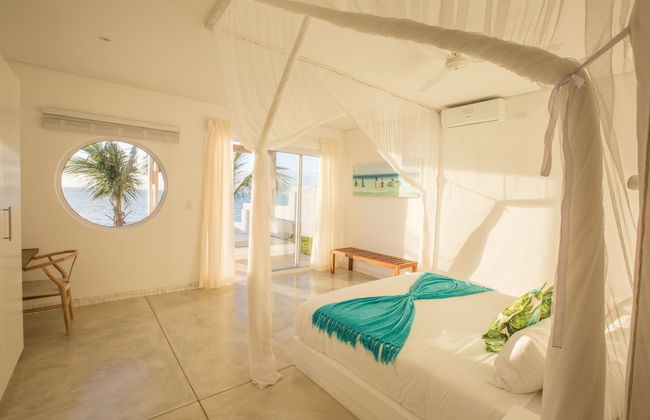 Bahia Mar Beach House - Photo 3