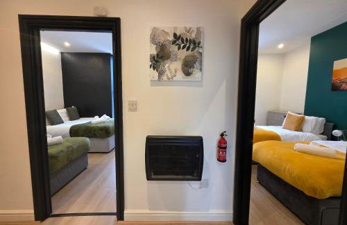 Deluxe 2BR Apartment Near City Center - Sleeps 6 - Foto 7