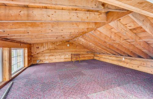 Peaceful Wells Retreat with Deck and Water Views - Foto 17