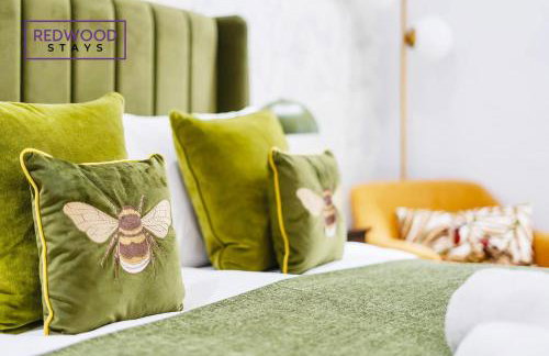 Quality Serviced Apartments in Camberley Town Centre, Free WiFi By Redwood Stays - Foto 7