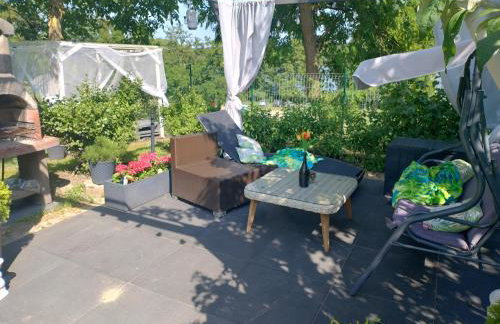 DOMEK W JERSEY PRZY PLAŻY - Foto 47