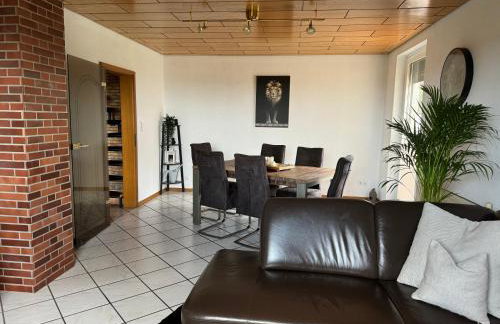 Haus Pia in ruhiger Lage, sehr messenah gelegen - Foto 1