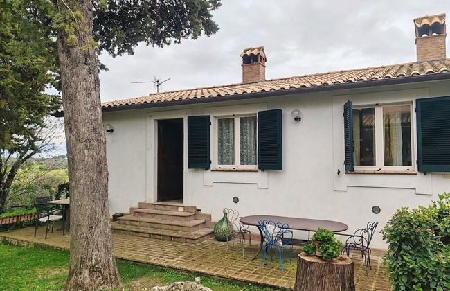 Apartment in Umbria Near Montefalco Winery - Photo 26