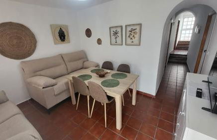 Buenavista - Photo 1