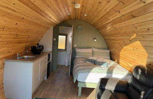 Killee Luxury pod and private hot tub - Foto 16