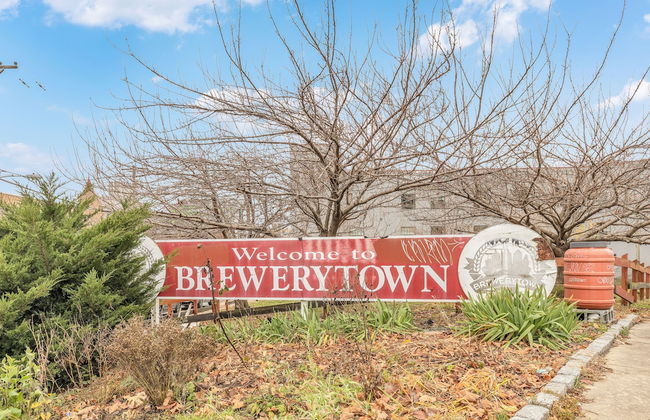 Brewerytown Balcony Retreat W Oxford 1BR - Foto 30