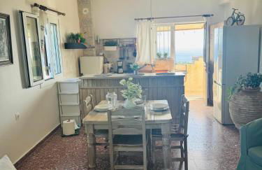 Mani Spot Nezoulas - Photo 2