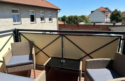 Große Ferienwohnung für Gruppen und Familien bis 8 Personen mit Balkon - Foto 16