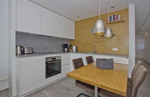 eigene Sauna, moderne Ferienwohnung in Wassernähe mit Meerblick - Ferienwohnung Heimathafen, gratis Nutzung vom AHOI Erlebnisbad und Sauna in Sellin - Foto 10