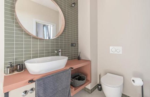 Awesome Home In Bukori - Foto 45