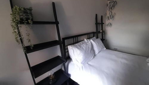 Chic 5 double bedroom house - 15 min to Manchester - Foto 3