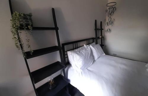Chic 5 double bedroom house - 15 min to Manchester - Foto 3