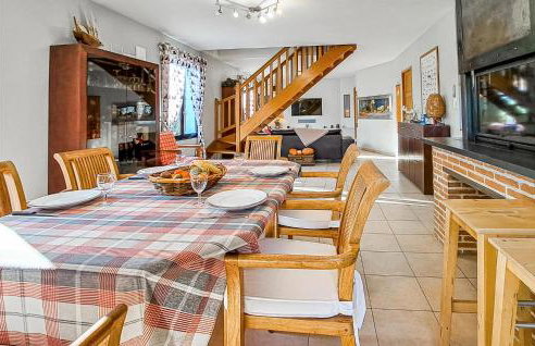 Awesome Home In Gonneville-S-Honfleur - Foto 15