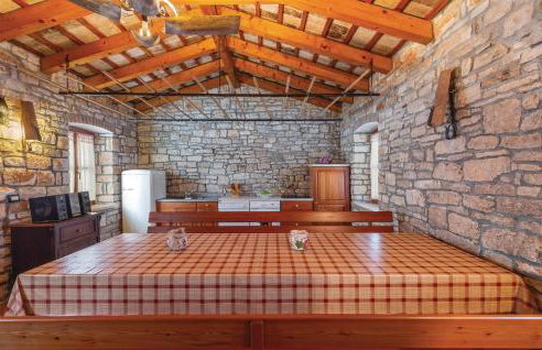 Cozy Home In Tinjan With Wifi - Foto 61