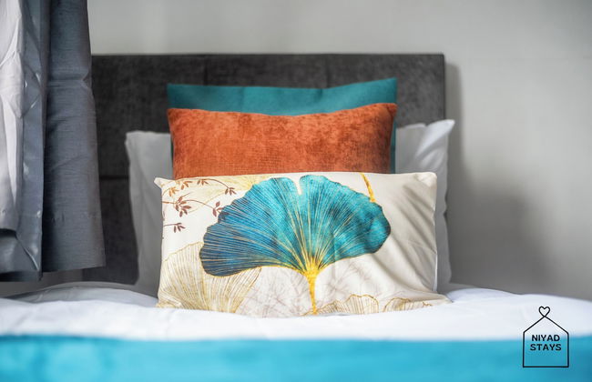 Hale Lodge, Beautiful 3 BR Home With Free Parking - Foto 2