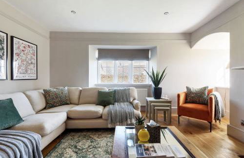 Lower Farm - Photo 2