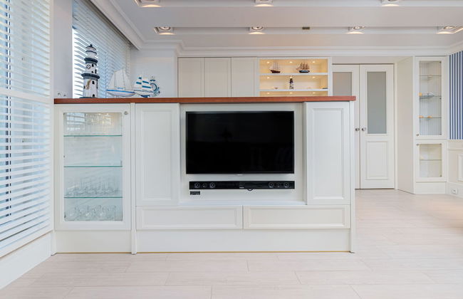 Sailor Apartment by Renters Prestige - Photo 22