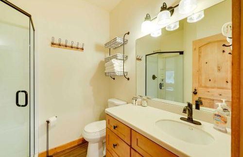 Fishermans Cabin in Soldotna Near Kenai River! - Photo 11