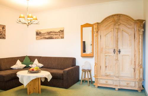 Haus Jäger Ferienwohnungen mit Indoor-Pool inkl. Chiemgaukarte - Foto 41