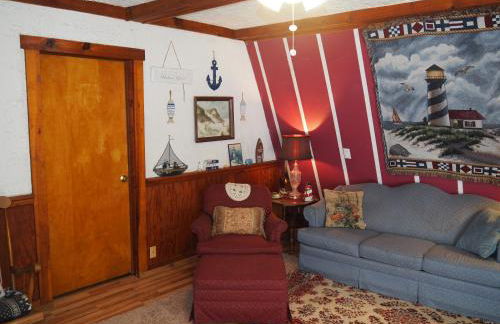 Emanuel - Cute Upstairs Apt AC Great Location - Foto 13