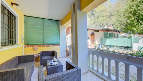 Niko's House Salò at 200m from Lake - Happy Rentals - Foto 3