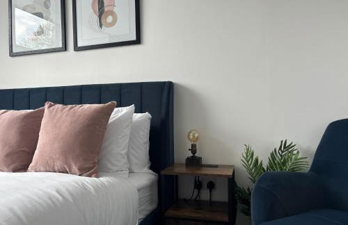 Manchester Apt, Free Parking, Business, Couples & Families - Foto 12