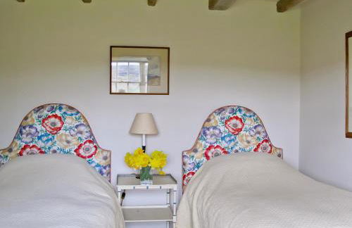 Warren Farmhouse - Photo 12