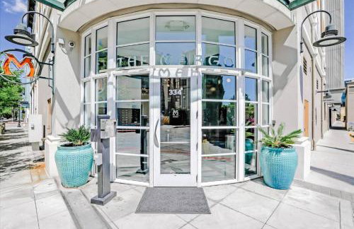 Modern Luxury Loft facing Santana Row w/Balcony - Photo 43