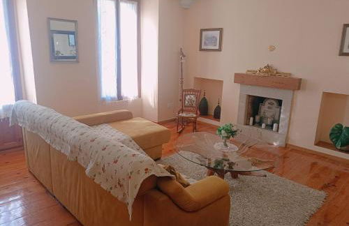 Ronda del Castillo - Foto 2