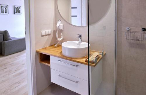 Office Park Aparthotel - Photo 18