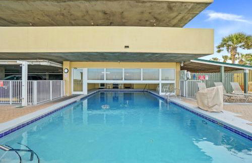 Emerald Isle Beach Resort by Panhandle Getaways - Photo 10