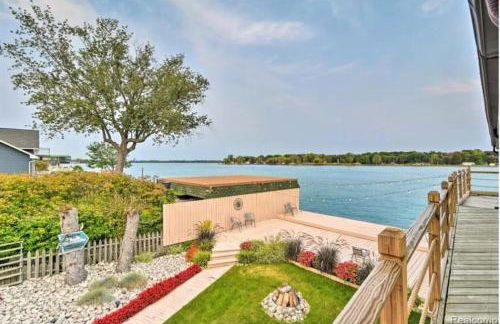 Lakefront Paradise with 7 beds - Fishing - Swimming - Foto 1