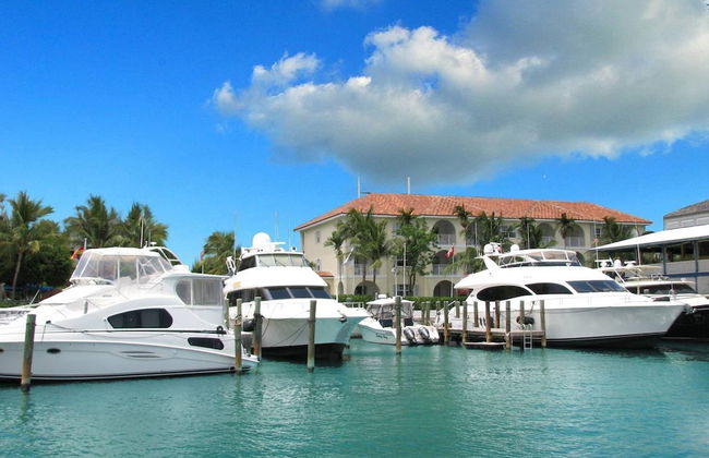 Paradise Harbour Club & Marina - Photo 29