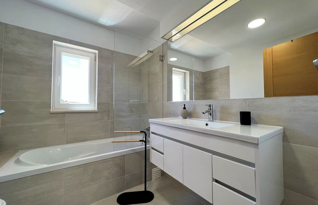 Albufeira Deluxe Residence With Pool - Photo 32