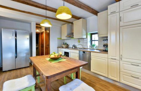 Awesome Home In Breznicki Hum - Foto 23