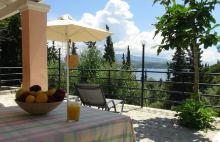 Kerasia Villas - 4 apartments & cottage - Photo 39