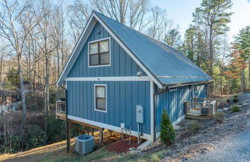 Spacious 4BR Mountain Retreat for 16 in Fairview - Foto 33