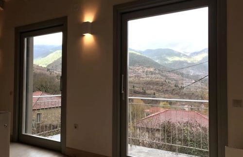 Footpath House / Ολόκληρο σπίτι στο Μεγάλο Χωριό - Photo 4