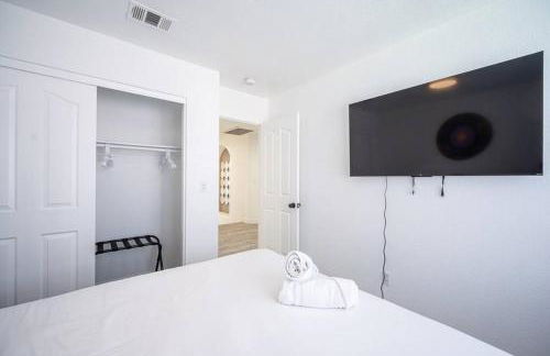 Peaceful Oasis Near Strip & Airport Pool Spa - Foto 9