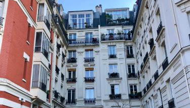 Rare appartement d'architecte en haut de Montmartre - Foto 2