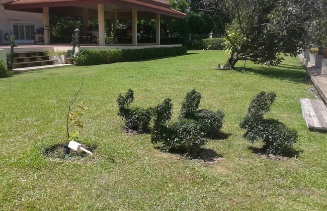 Tharnrarin Villa Suphan Buri - Photo 62