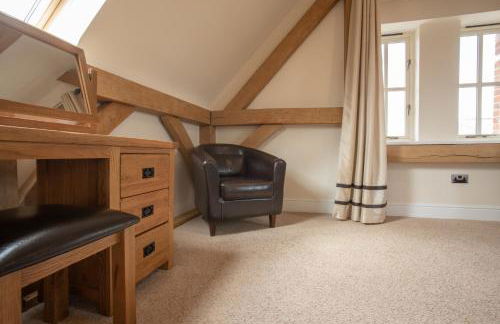 The Old Barn, Newclose Farm - Photo 17