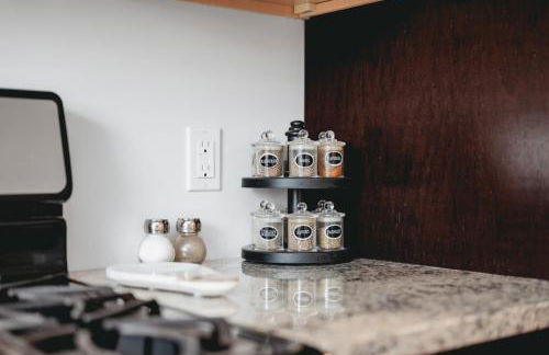 NEW Ivy House 3BR Townhome Downtown Beaches Wineries - Foto 60